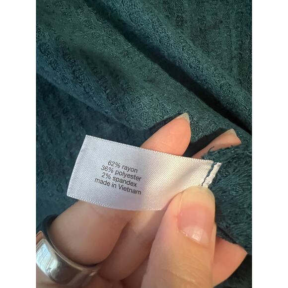 Lane Bryant Women's VNeck Waffle Knit Lightweight Long Sleeve Tee Teal SZ 18/20 - Picture 6 of 9